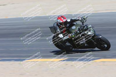 media/Mar-25-2024-Moto Forza (Mon) [[8d4319bd68]]/4-Novice Group/Session 4 (Turn 10 Inside)/